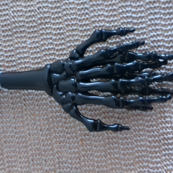 Skeleton tongs  Halloween New - Picture 3 of 5